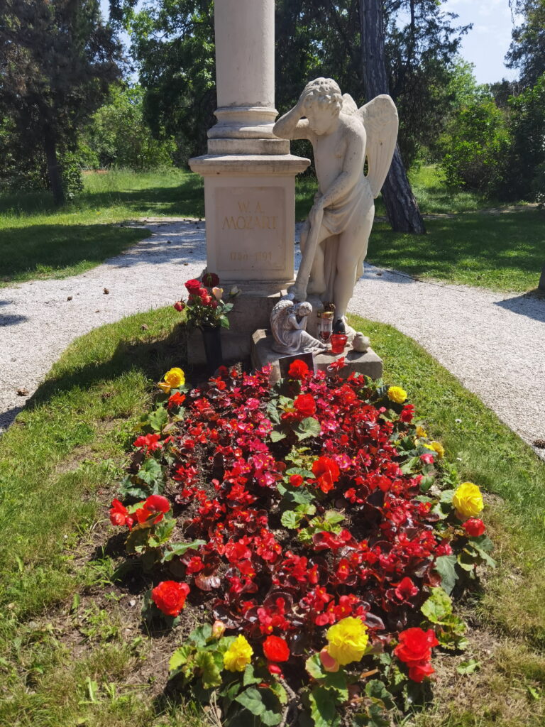 Das ursprüngliche Mozart Grab - heute steht ein Denkmal hier